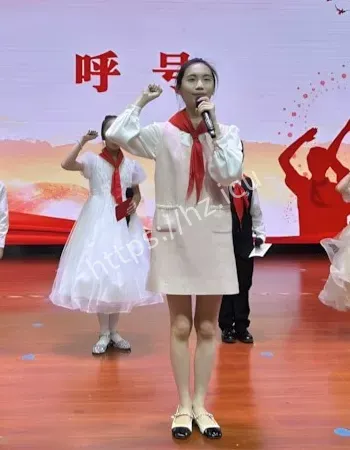 昌瑾昀